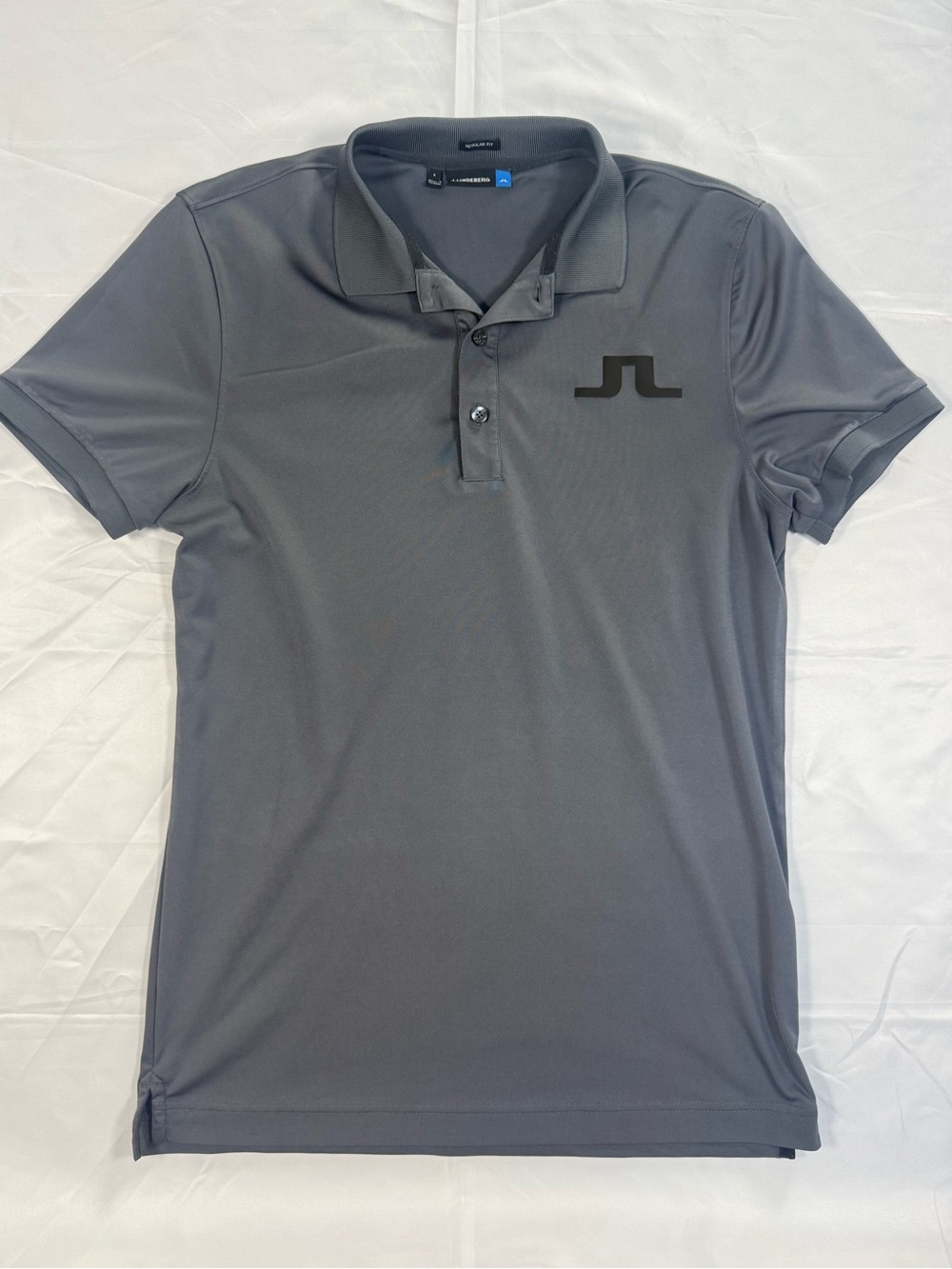 J.Lindeberg Men's Slate Gray Polo with Chest Logo - S
